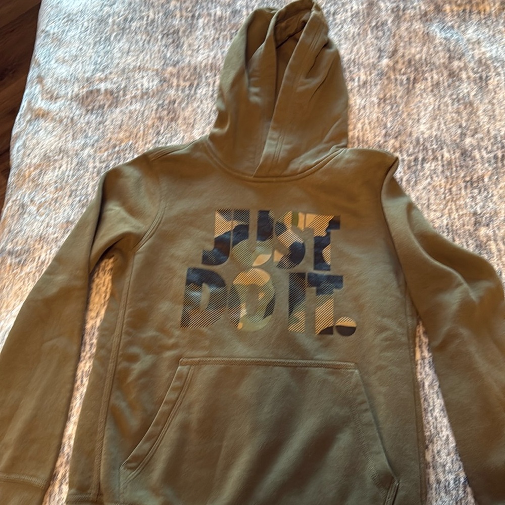 Nike hoddie L Youth